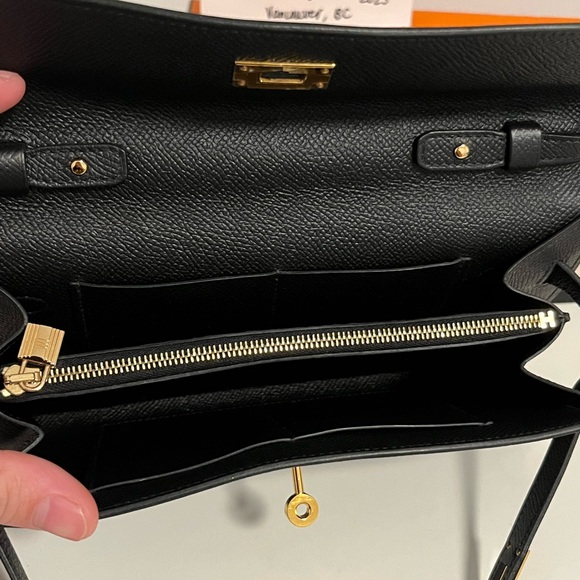 Hermes Kelly To Go Noir Epsom GHW - Picture 14 of 16